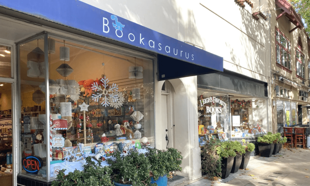 Storefronts for Bookasaurus and Leigh's Favorite Books on Murphy Avenue in Sunnyvale