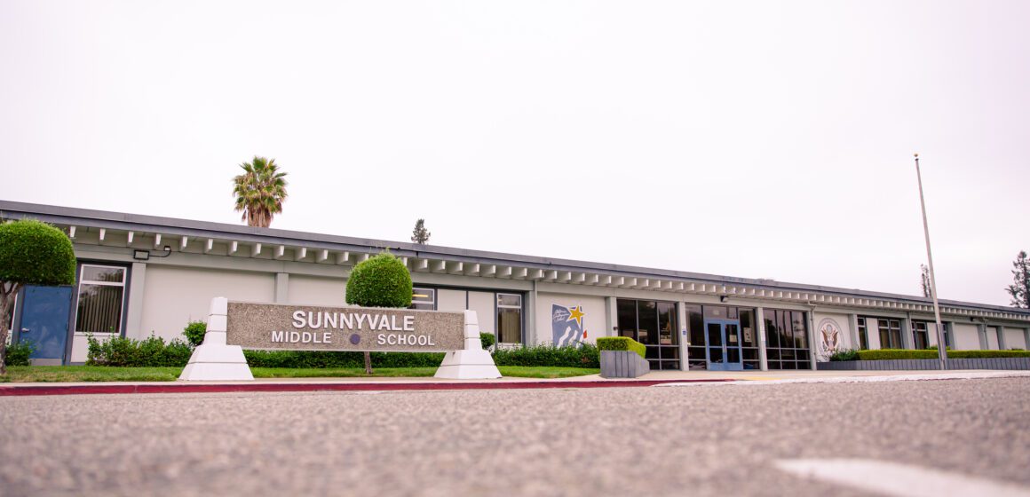 Front sign of Sunnyvale Middle School